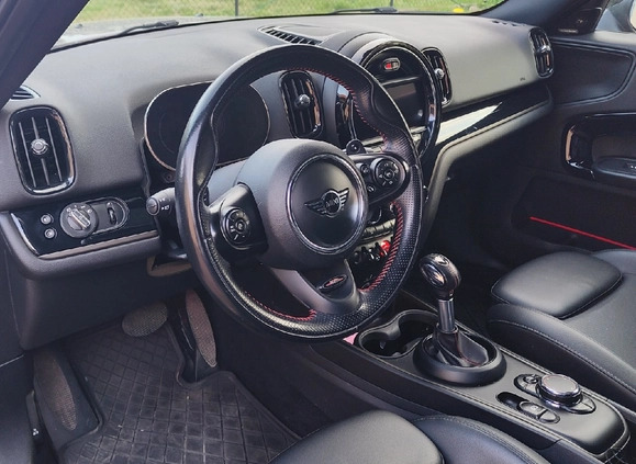 MINI Countryman cena 103500 przebieg: 82288, rok produkcji 2018 z Sucha Beskidzka małe 781